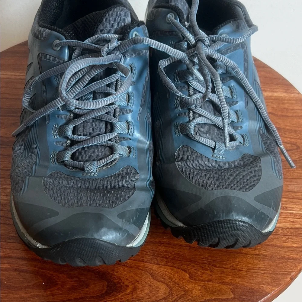 Merrell Women's Black and Gray Athletic Shoes vibram soles